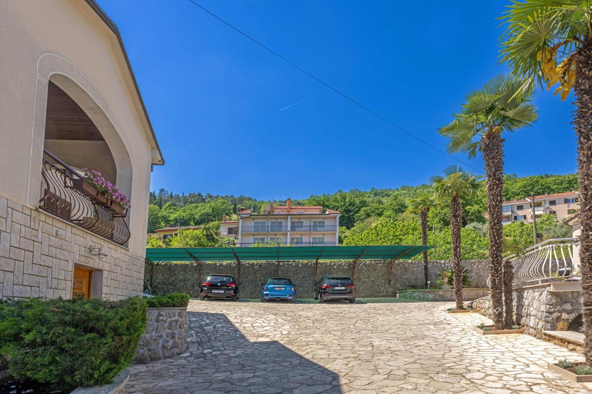Villa Klaric Apartments Lovran Exterior foto